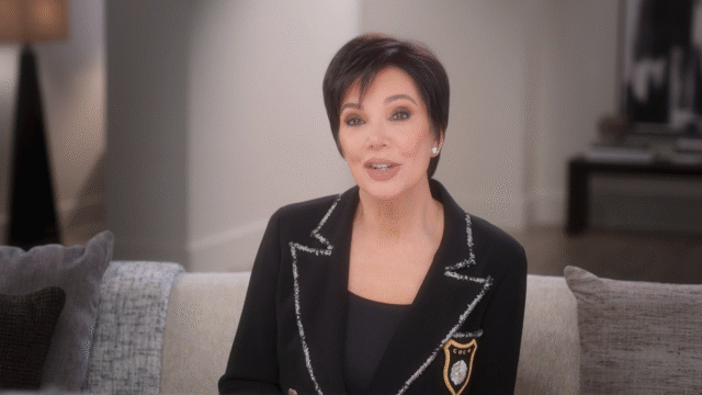 0410_thekardashians_05_krisjenner.png