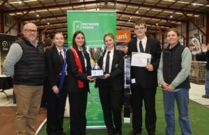 El equipo de Cunderdin triunfa en 2025 WA Merino Judging Contest | Granja semanalmente