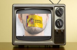 El Sanchista RTVE dibuja a un sindicalista, un candidato de podemos y otro de IU como dos bomberos y un manifestante anónimo