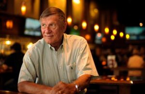 Boulder Restauratorur Frank Day muere a los 93