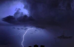 Las temperaturas frías continúan con lluvia, tormentas eléctricas