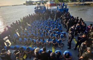 57 prisioneros de alto riesgo Kepri fue trasladado a Nusakambangan Lapas