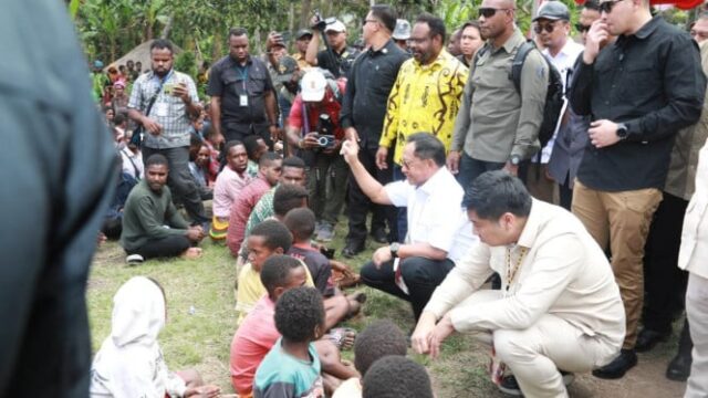 689b489f861c9-mendagri-dan-menteri-pkp-jalin-dialog-bersama-masyarakat-papua-pegunungan_665_374.jpeg