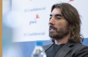 Javier Hidalgo promueve el debate sobre sostenibilidad y competitividad en el turismo español