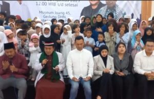 Cuidado del optimismo indonesio, Boni Hargens mantiene oraciones con huérfanos