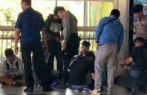 ¡Horror! Los estudiantes de la estación de Tanah Abang fueron atrapados con 9 flechas, supuestamente queriendo infiltrarse en manifestaciones laborales en el DPR
