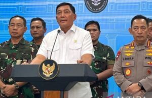 El Ministro de Defensa, Sjafrie, reveló la intención de Prabowo sobre la indicación de la traición detrás de la manifestación