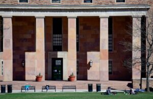 CU Boulder emite refugio en el lugar en medio de informes de disparos cerca de la Biblioteca Norlin