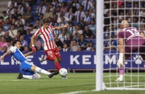 Decepcionado comienzo de la Liga del Atlético de Madrid al que rastrea Espanyol