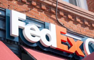 FedEx reubicando el centro de Denver en el Curtis