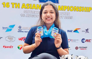 Doble dorado para el tirador de rifles de la India Sift Kaur