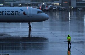 Retraso en el suelo en el aeropuerto internacional de Denver por baja visibilidad