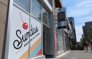 Préstamos para helados, las tiendas de té sugieren un futuro para la calle 16