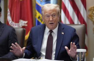 El tribunal de apelaciones considera que los aranceles de Trump son inconstitucionales pero los deja en su lugar por ahora