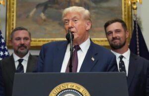 Trump busca despedir los datos de empleos que supervisa los oficiales después de un informe débil