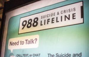 Línea directa del suicidio nacional para LGBTQ+ Jóvenes fue muerto