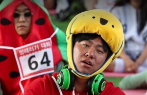Fiebre mundial: el deporte de quedarse atónito y no hacer nada con el aspecto público