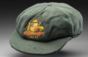 La gorra “ `up verde holgada ‘de Don Bradman ganó durante 1946-47 cenizas se vende por USD 287,000