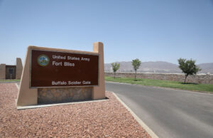 El Centro de Detención de Fort Bliss presenta la indignación por los ecos del encarcelamiento japonés estadounidense: ‘inconcebible’