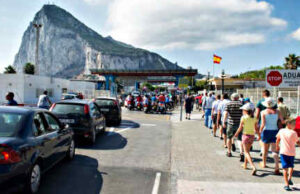 Sánchez y el plan de derribar la puerta: la pared de Gibraltar tiene una fecha de vencimiento