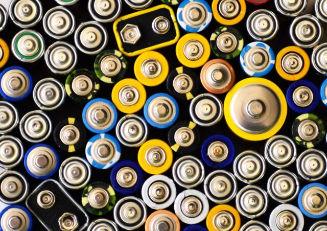 lithium-ion-batteries.jpg