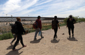 Las células criminales dirigidas por jóvenes cambian a locales dirigidos en la ciudad de México a medida que los cruces de migrantes alcanzan mínimos récord