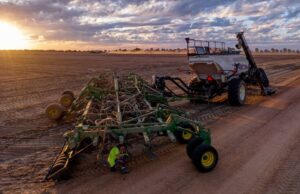 Inversión extranjera La no revisión de Aussie Farms requiere un escrutinio grave