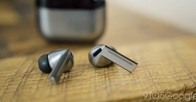 Los Galaxy Buds 4 Pro de Samsung admitirán gestos de movimiento de cabeza, carecen de altavoz en la carcasa