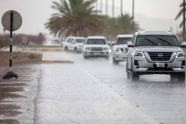 uae-rain-road-1000x667-1.jpg