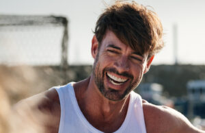 William Levy habla sobre encontrar la paz, ovnis, y producir su nuevo thriller ‘Camino A Arcadia’