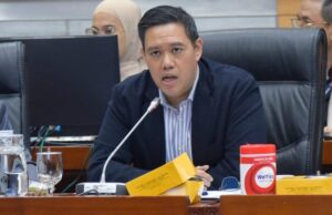 Comisión Cancelé todas las visitas de trabajo en el extranjero.