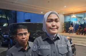 La policía examinó a 5 testigos en el caso de saquear la casa de Ahmad Sahroni