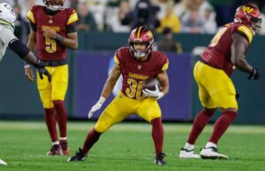 Los comandantes de Washington, Austin Ekeler, nativo de Colorado, para la temporada de 2025