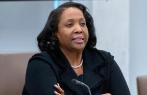 El tribunal de apelaciones rechaza la oferta de Trump para desbastar la gobernadora de la Reserva Federal Lisa Cook antes de la votación de la tasa
