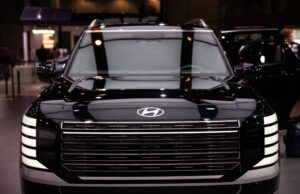 Toyota y Hyundai retiran más de 1.1 millones de vehículos para el cinturón de seguridad, problemas de exhibición de paneles