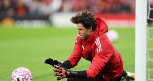 Paul Parker se hace eco exactamente de lo que los fanáticos del Manchester United piensan sobre Senne Lammens, con importantes consejos