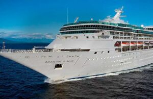 Encendido al desesperado: el pasajero del crucero que saltó al mar para huir de las aduanas y las deudas del casino