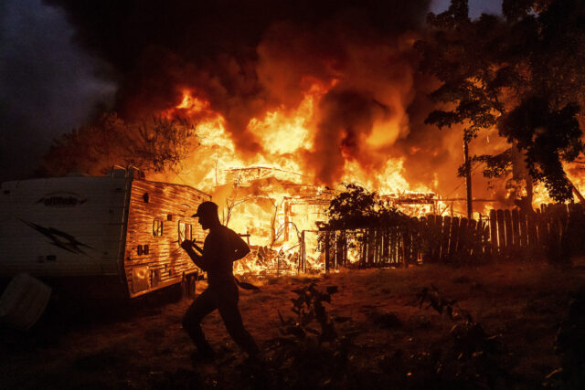 california-wildfire-chinese-camp.jpg