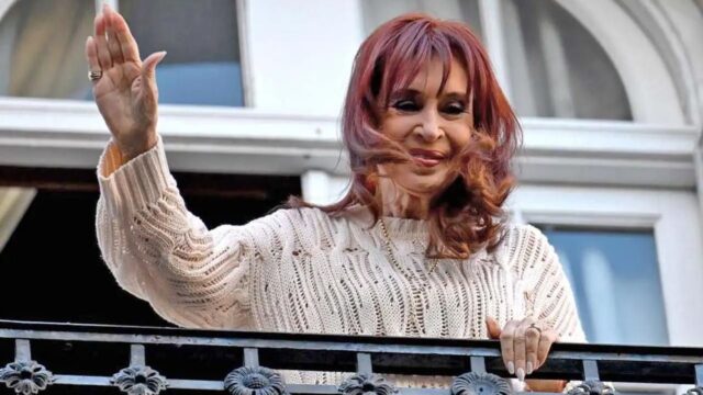 cristina-kirchner-2052216.jpg