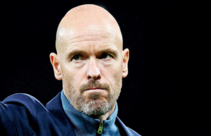 Leverkusen Sack Erik Ten Hag después de solo dos partidos de la liga