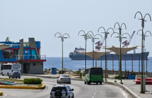 Maduro explota a Trump después de que la huelga de la Marina de los EE. UU. Mata a 11 de las aguas venezolanas
