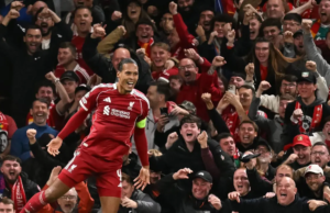 Virgil van Dijk arrebata la victoria de la Liga de Campeones para Liverpool como Simeone ve rojo