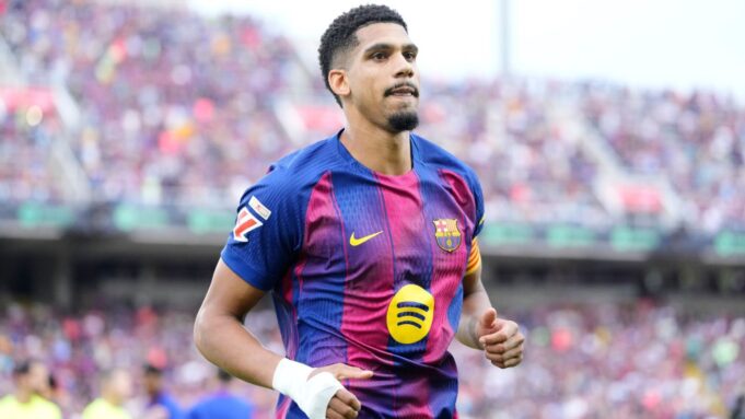 Ronald Araújo regresa a los entrenamientos del Barcelona tras centrarse en la salud mental