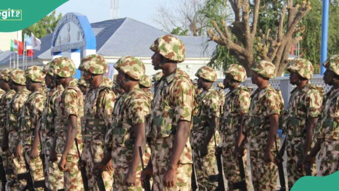 Última hora: El ejército nigeriano rompe el silencio después de que Estados Unidos lanzara ataques aéreos contra terroristas