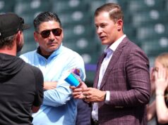 La búsqueda en la oficina principal de los Rockies ofrece pocas respuestas y mucha especulación