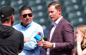 La búsqueda en la oficina principal de los Rockies ofrece pocas respuestas y mucha especulación