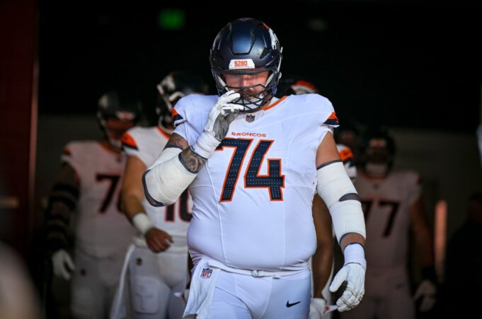 Broncos activan al guardia titular Ben Powers fuera de la lista de reservas lesionados