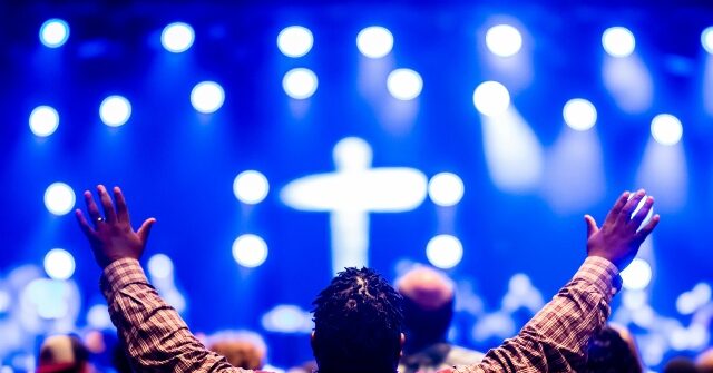 worship-cross-pexels-caleboquendo-640x335.jpg