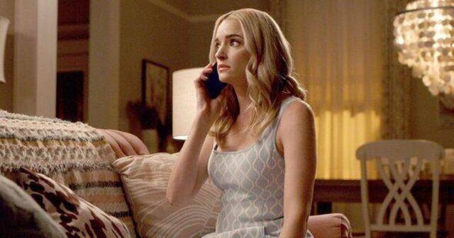 0_A-woman-looks-scared-on-the-phone.jpg