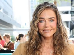 Declaración de 14 palabras de Denise Richards después de que se le concediera una orden de restricción contra el ex Aaron Phypers